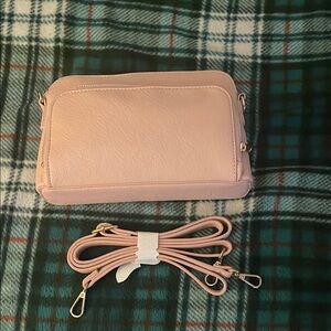NWOT PINK CROSSBODY PURSE